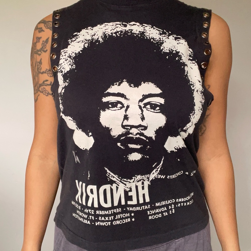 Dark Gray Graphic Sleeveless Top